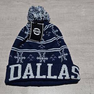 Dallas 🎁 Adult Knit Beanie with Pom